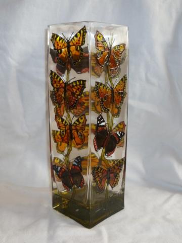 Hand_Painted_Glass-Butterlfly_Sq__Vase.JPG